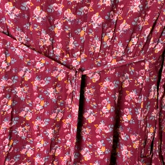 AMERICAN RAG CIE Juniors Floral Printed Bell Sleeve Mini Dress - Size Large - Picture 7 of 16